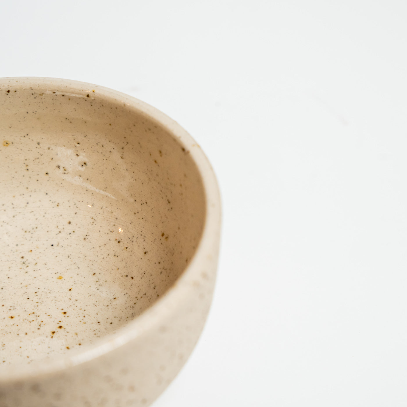 KUMO Cappuccino mit Spots Tasse | Mura Mura Ceramics