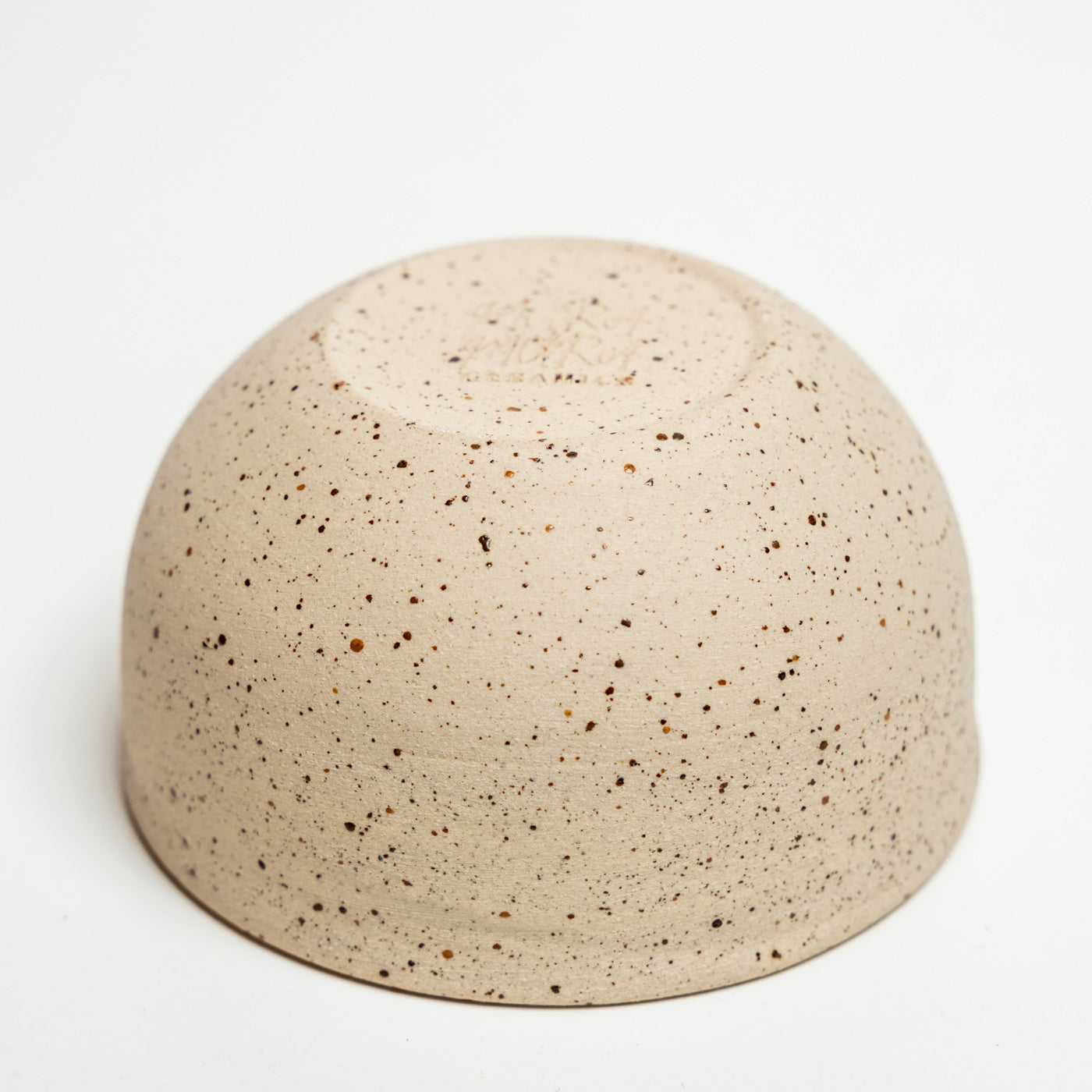 KUMO Flat White mit Spots | Mura Mura Ceramics